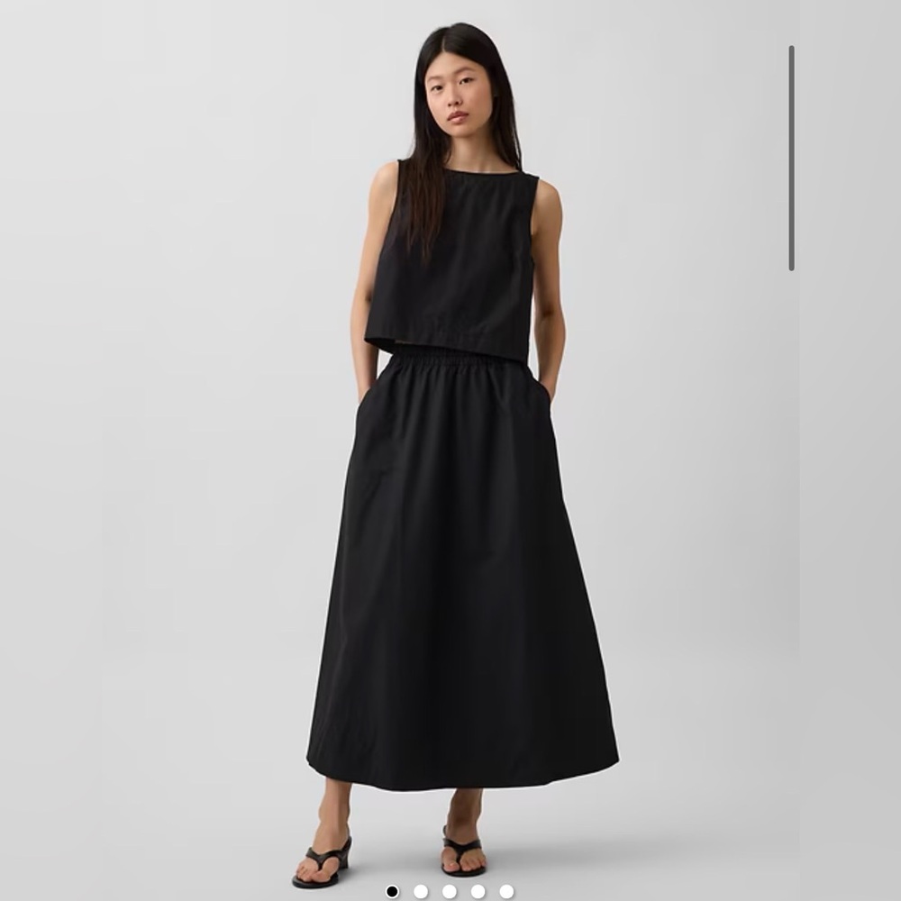 Gap Skirt